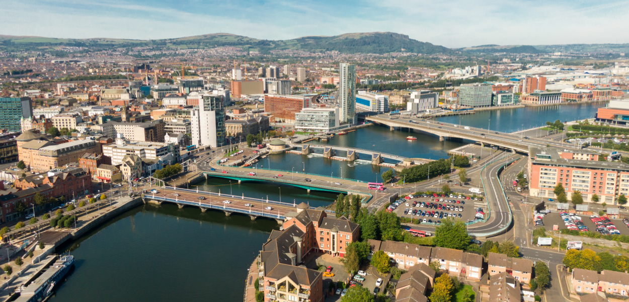 Hertz Car Hire - Belfast International Airport